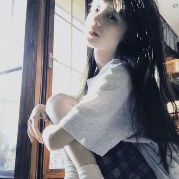 山有木兮木有心